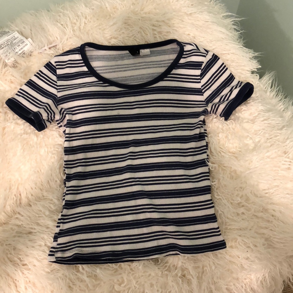 Super cute striped shirt